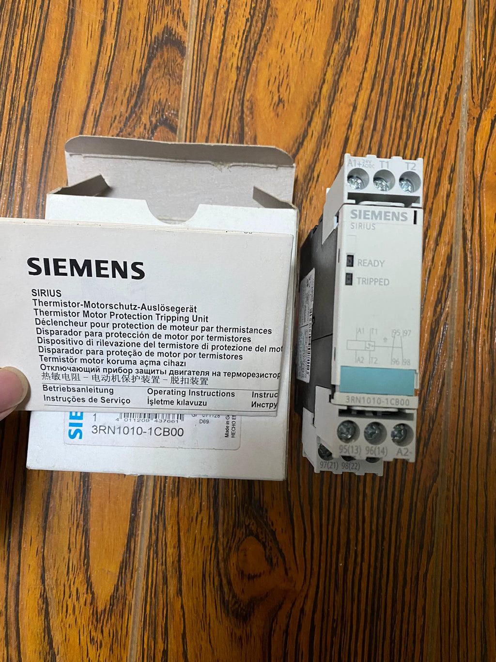 1pc new  SIEMENS 3RN1010-1CB00