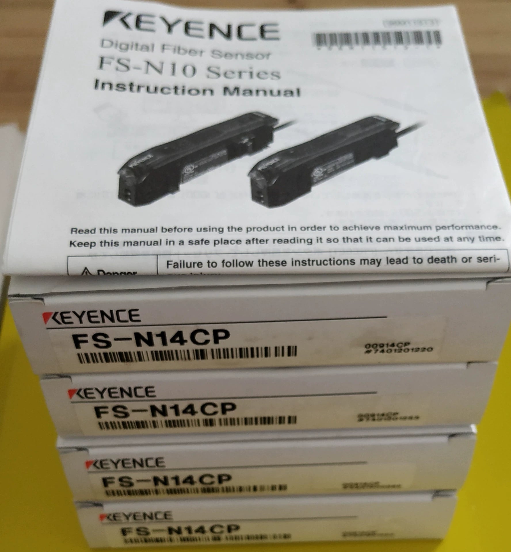1pc New   KEYENCE FS-N14CP