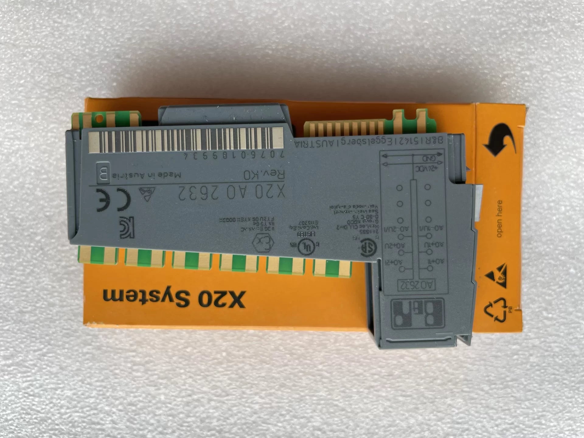 1pc New   B+R X20AO2632