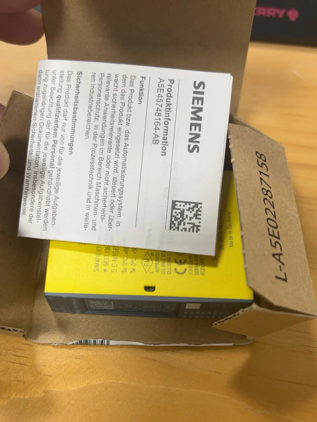 1PC New for Siemenz 6ES7136-6BA00-0CA0