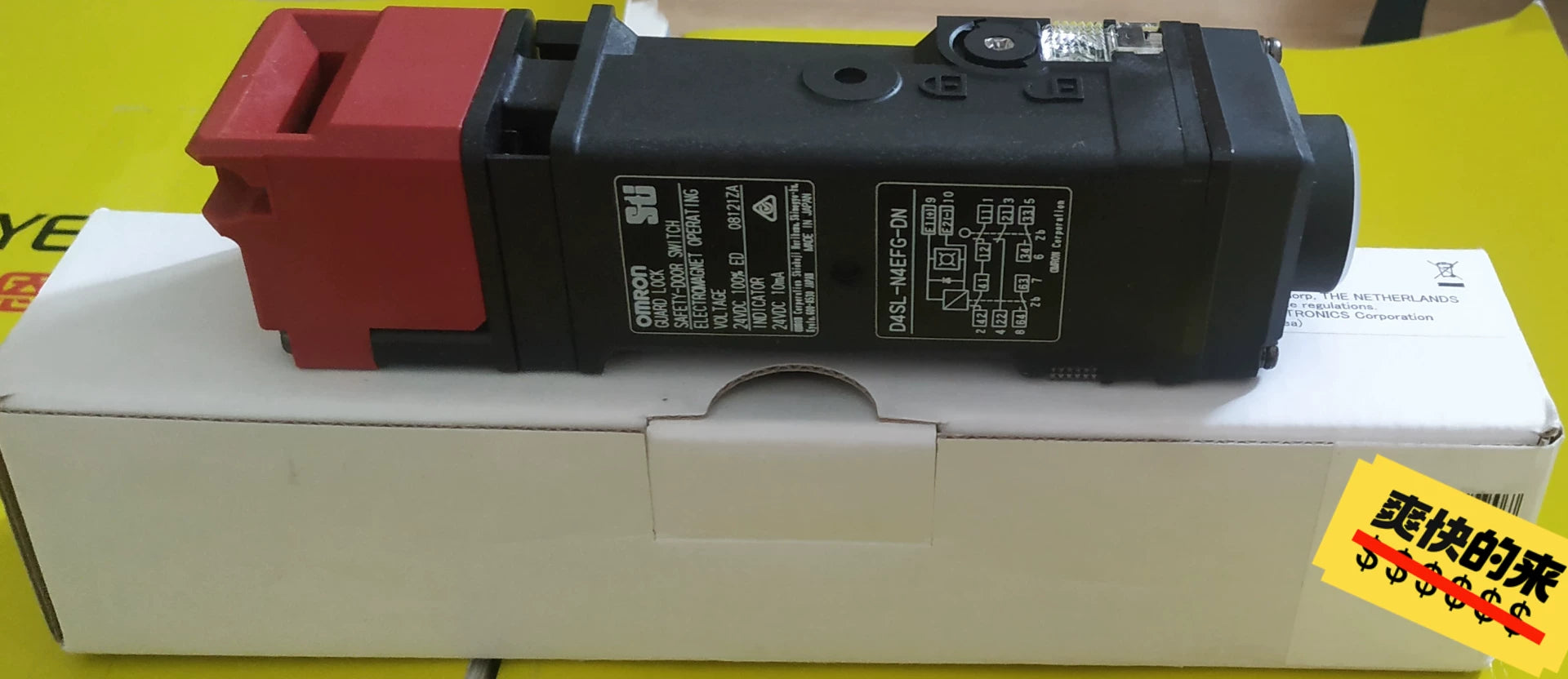 1pc New   Omron D4SL-N4EFG-DN