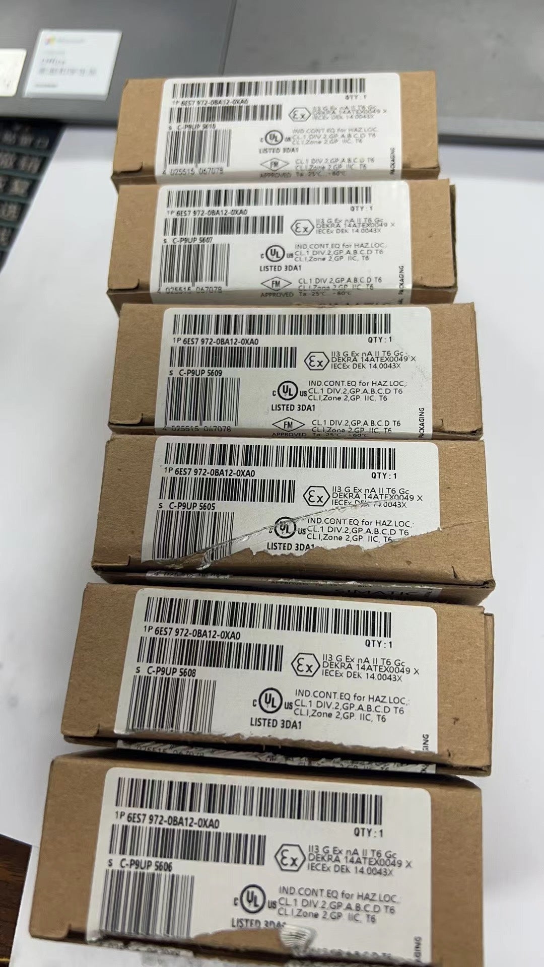 1pc new in box freeshipping SIEMENS 6ES7972-0BA12-0XA0