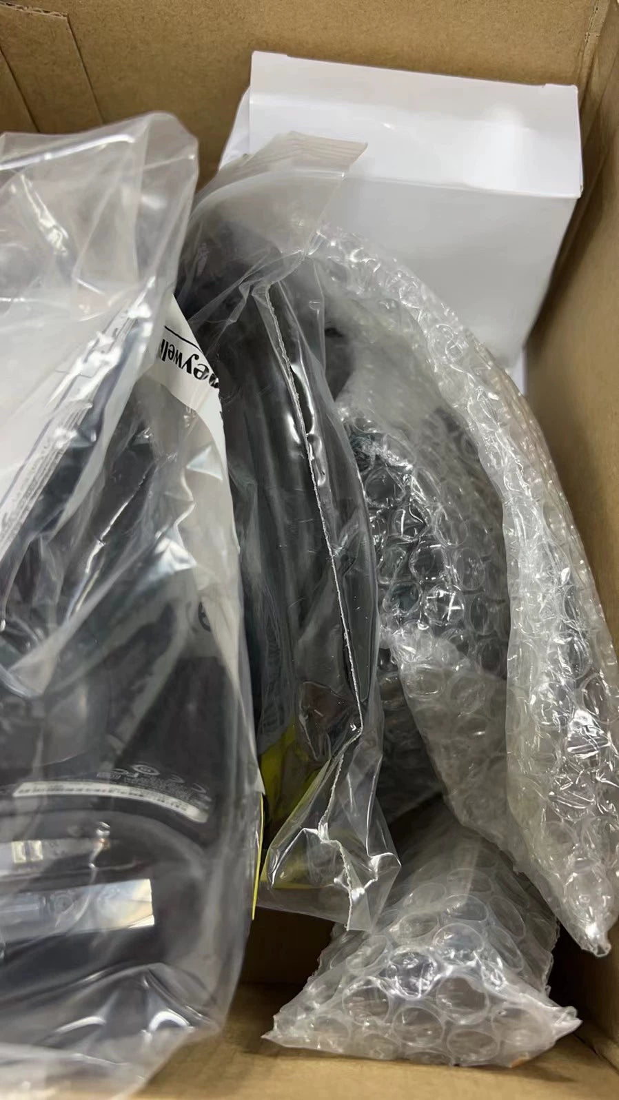 1pc new in box freeshipping Honeywell 1902GSR-2USB-5-R
