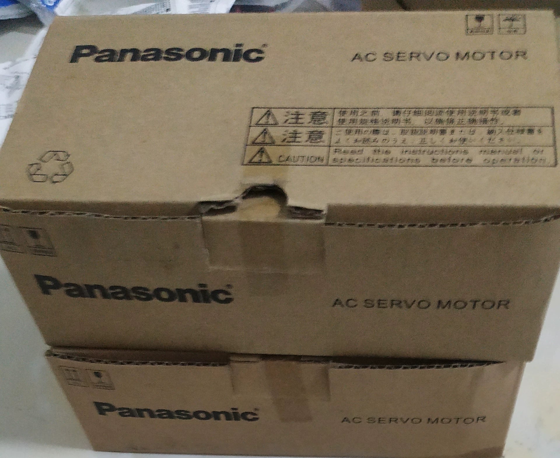 1pc New   Panasonic MHMF042L1U2M