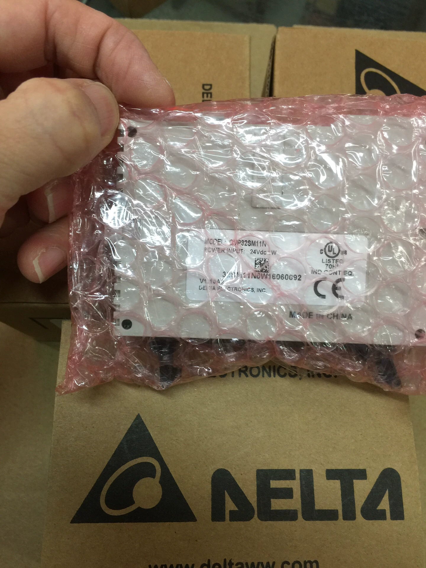 1pc New   Delta DVP32SM11N