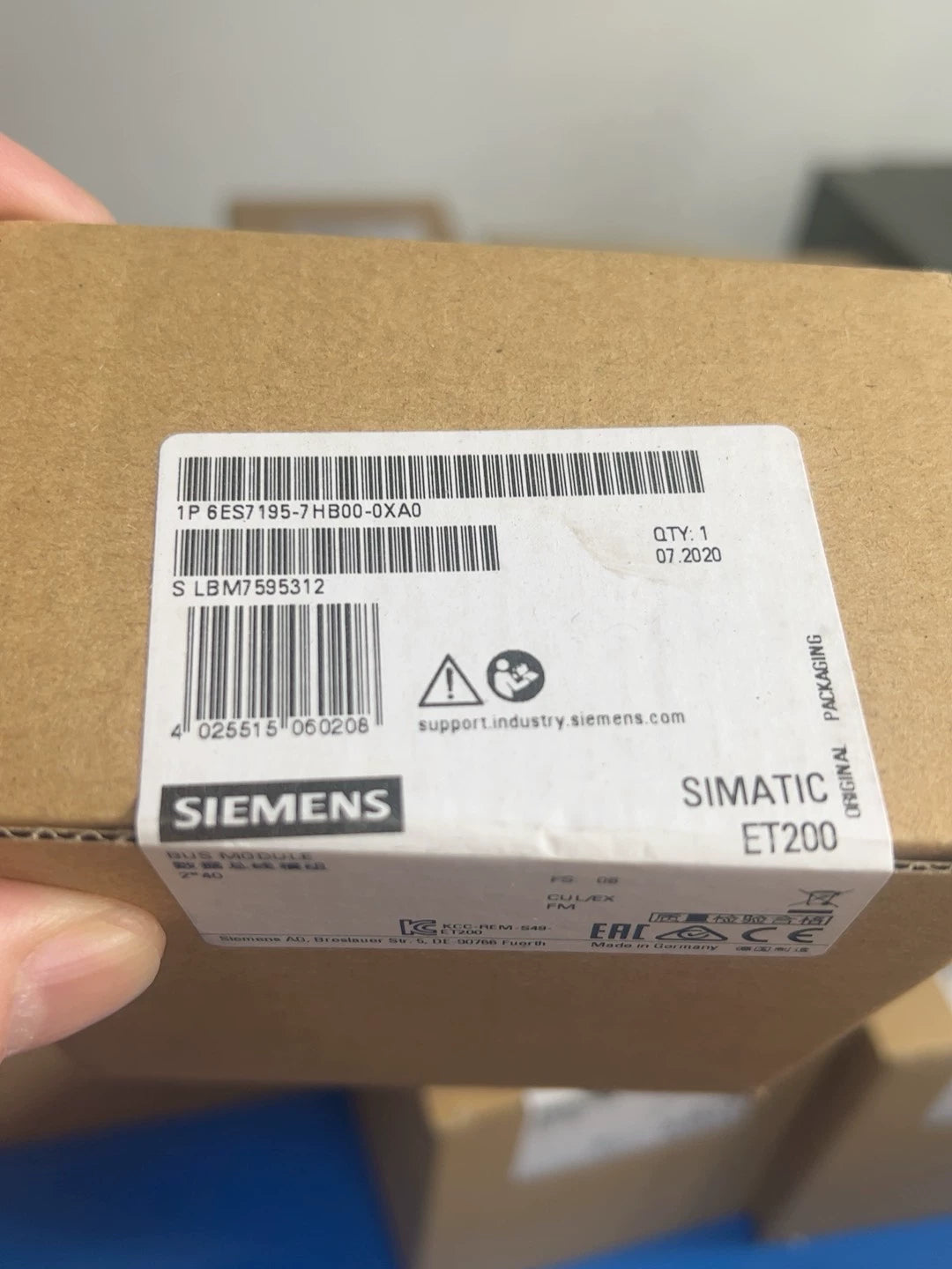 1PC New for Siemenz 6ES7195-7HB00-0XA0
