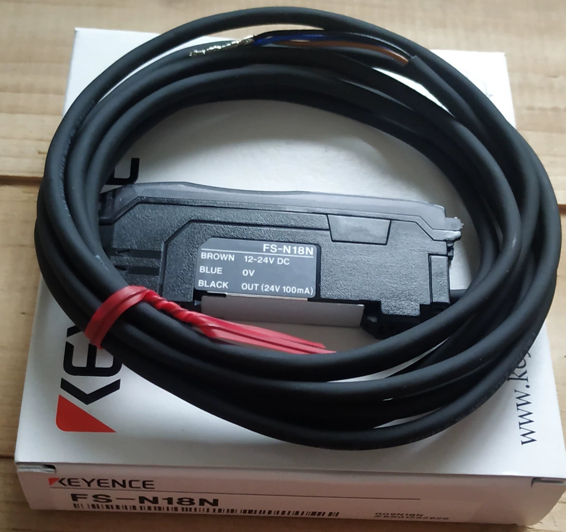 1pc New   KEYENCE FS-N18N