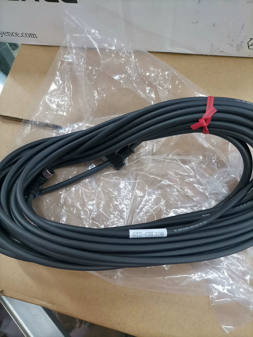 1pc New   KEYENCE GT2-CHL10M