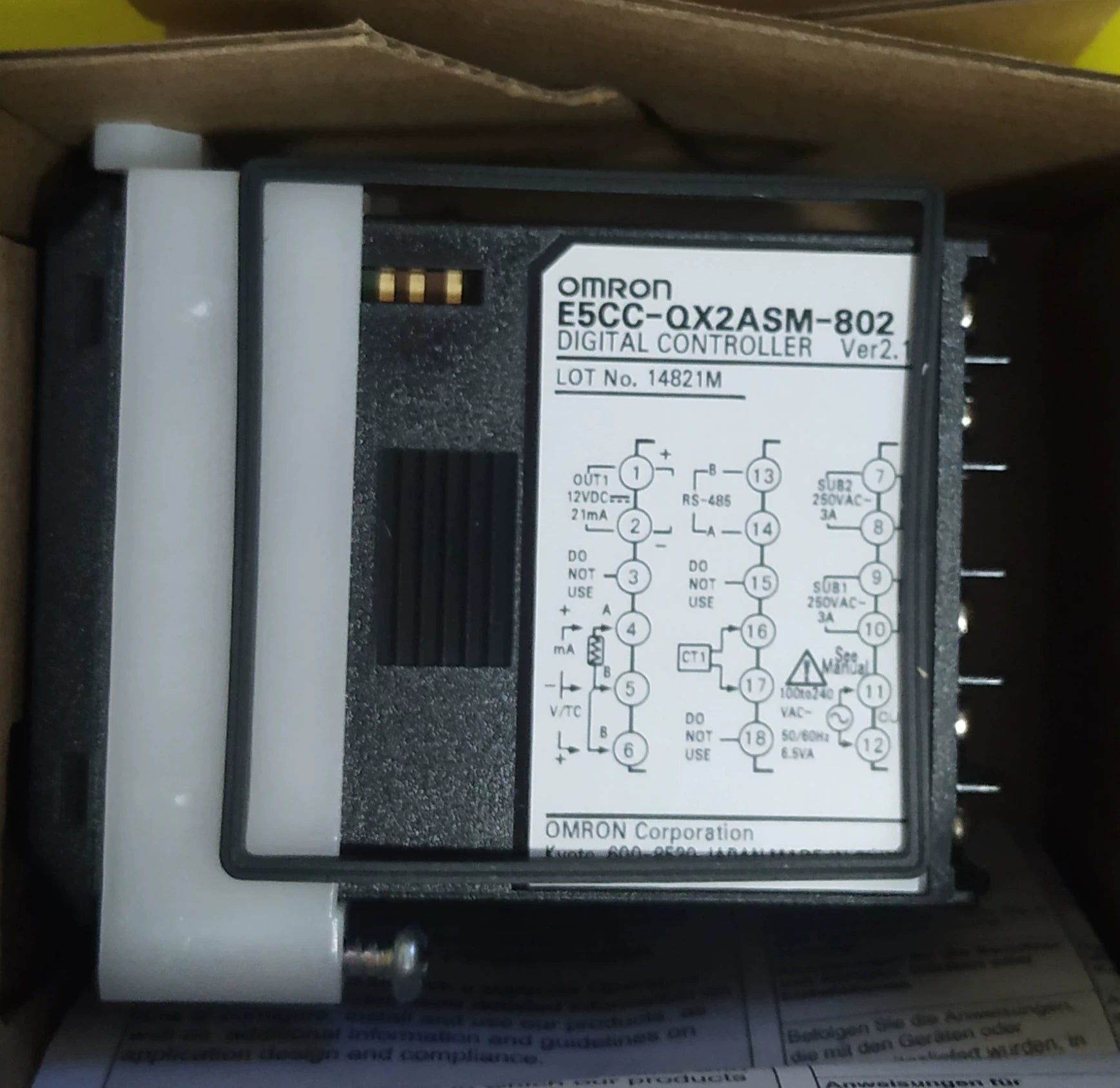 1pc New   Omron E5CC-QX2ASM-802