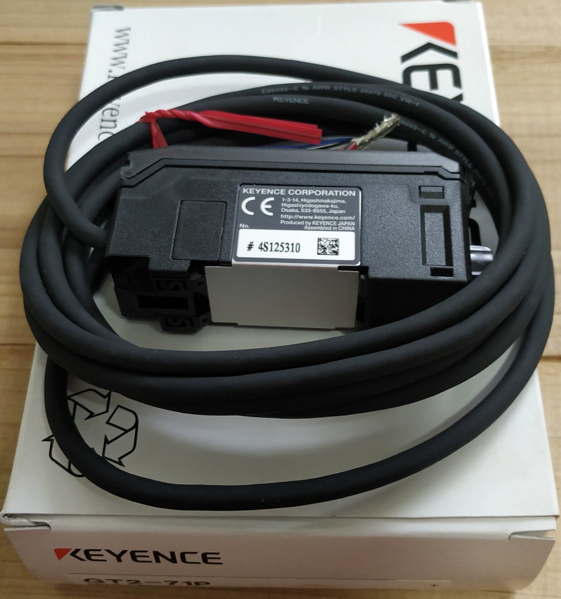 1pc New   KEYENCE GT2-71P