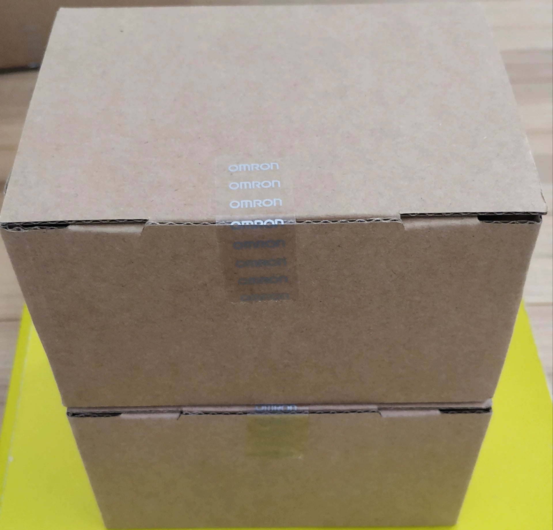 1pc New   Omron CP1W-8ED
