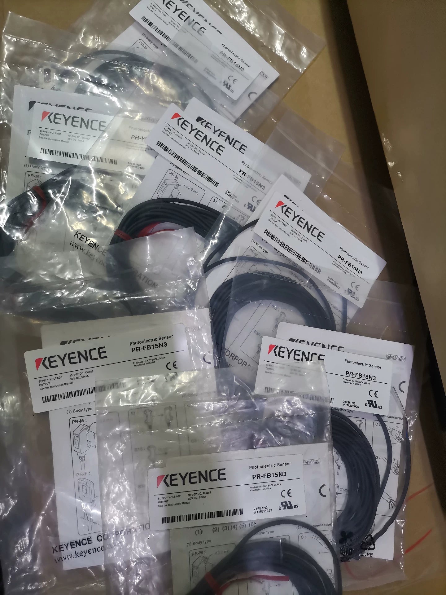1pc New   KEYENCE PR-FB15N3