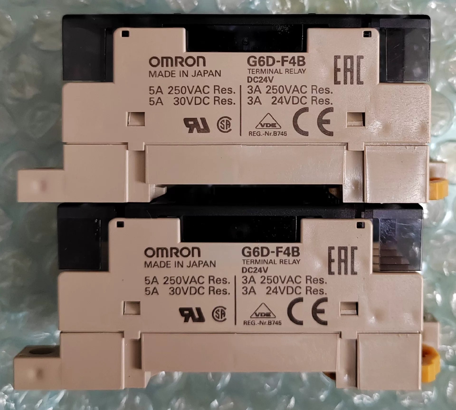 1pc New   Omron G3NA-D210B-UTU