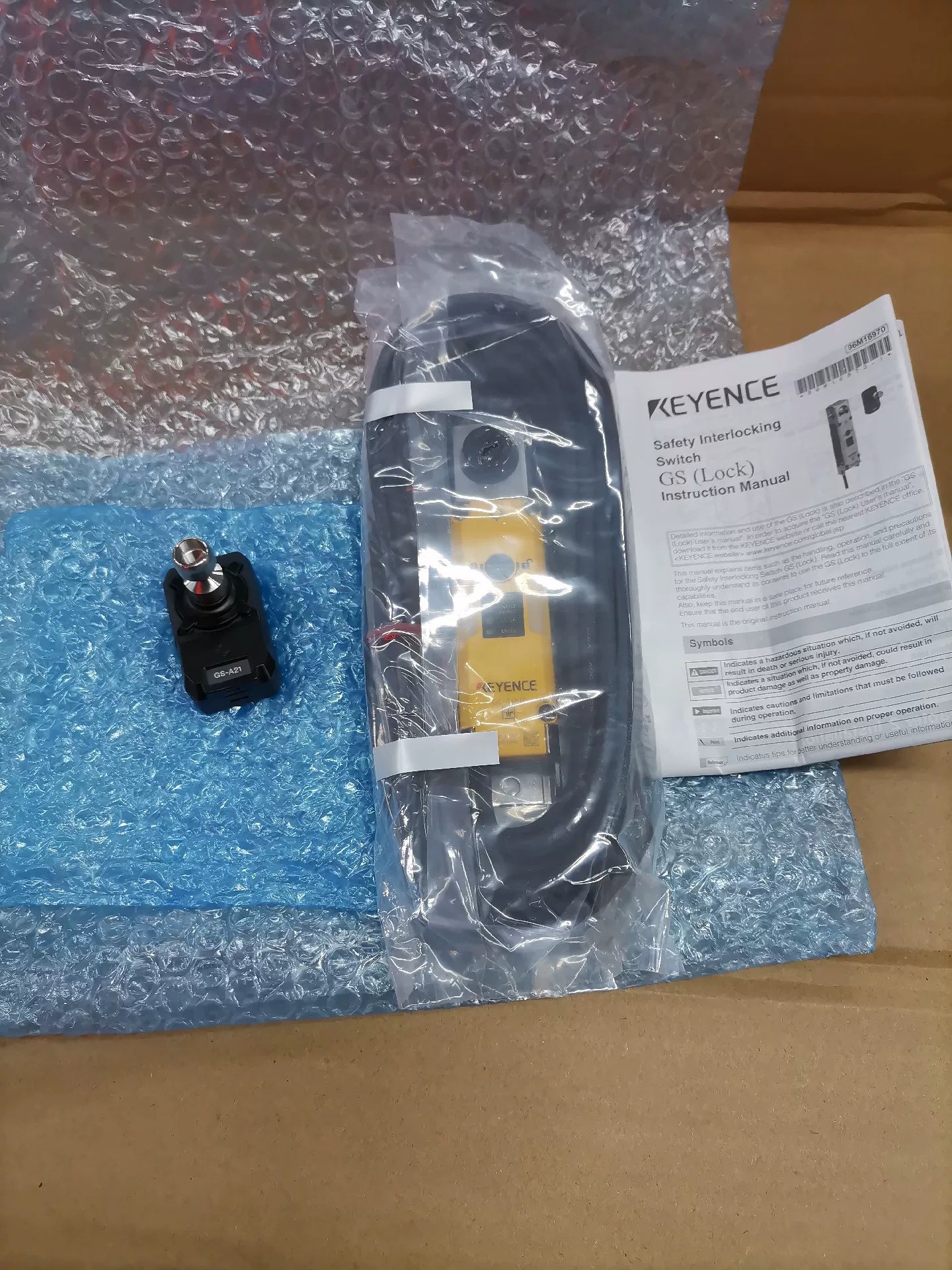 1pc New   KEYENCE GS-71P10