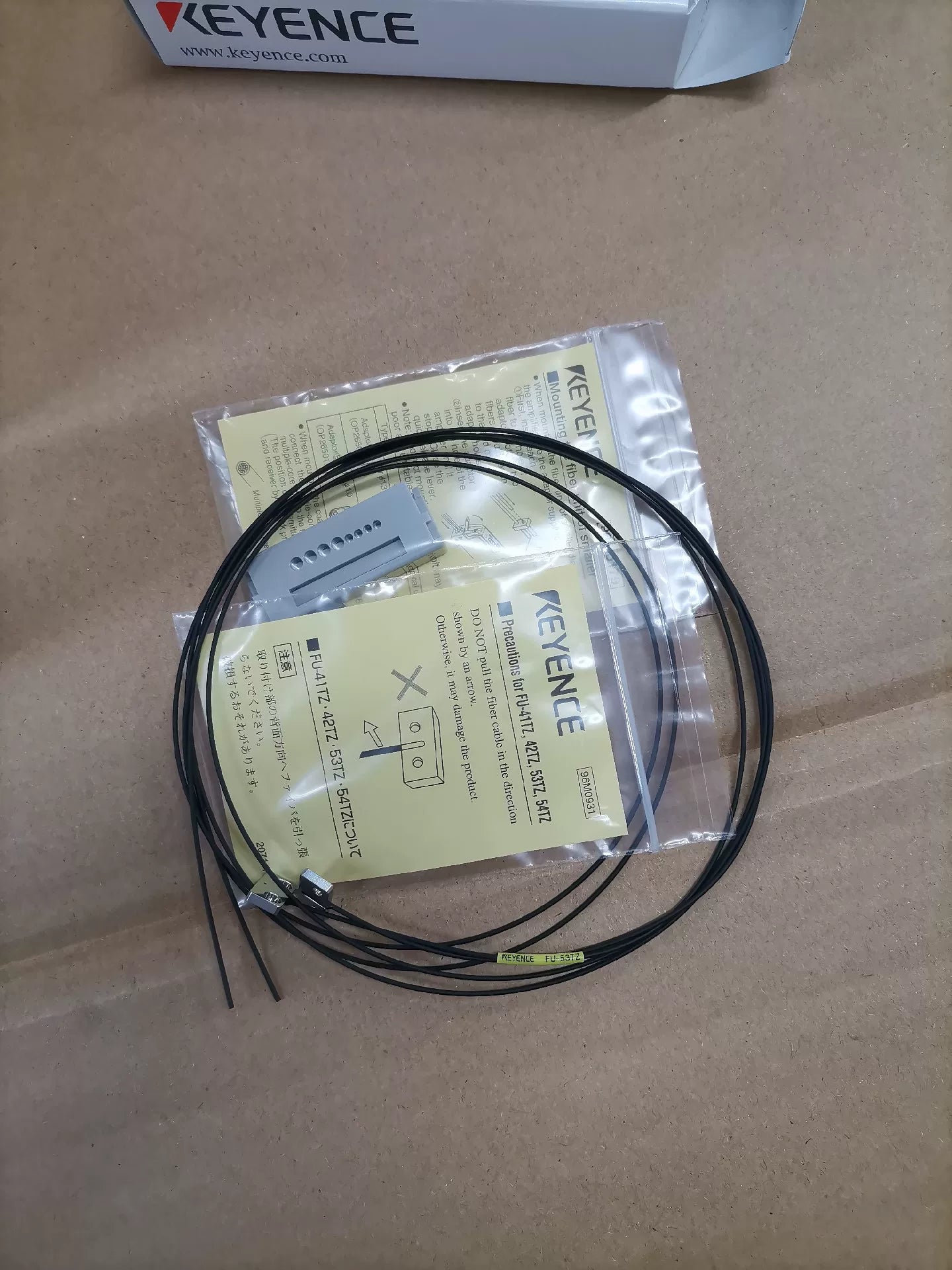1pc New   KEYENCE FU-47TZ