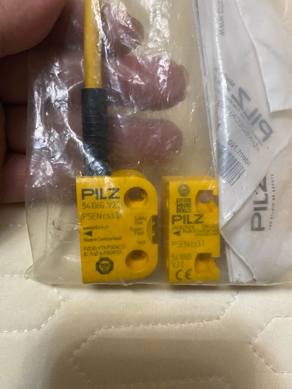 1pc new  PILZ 541010