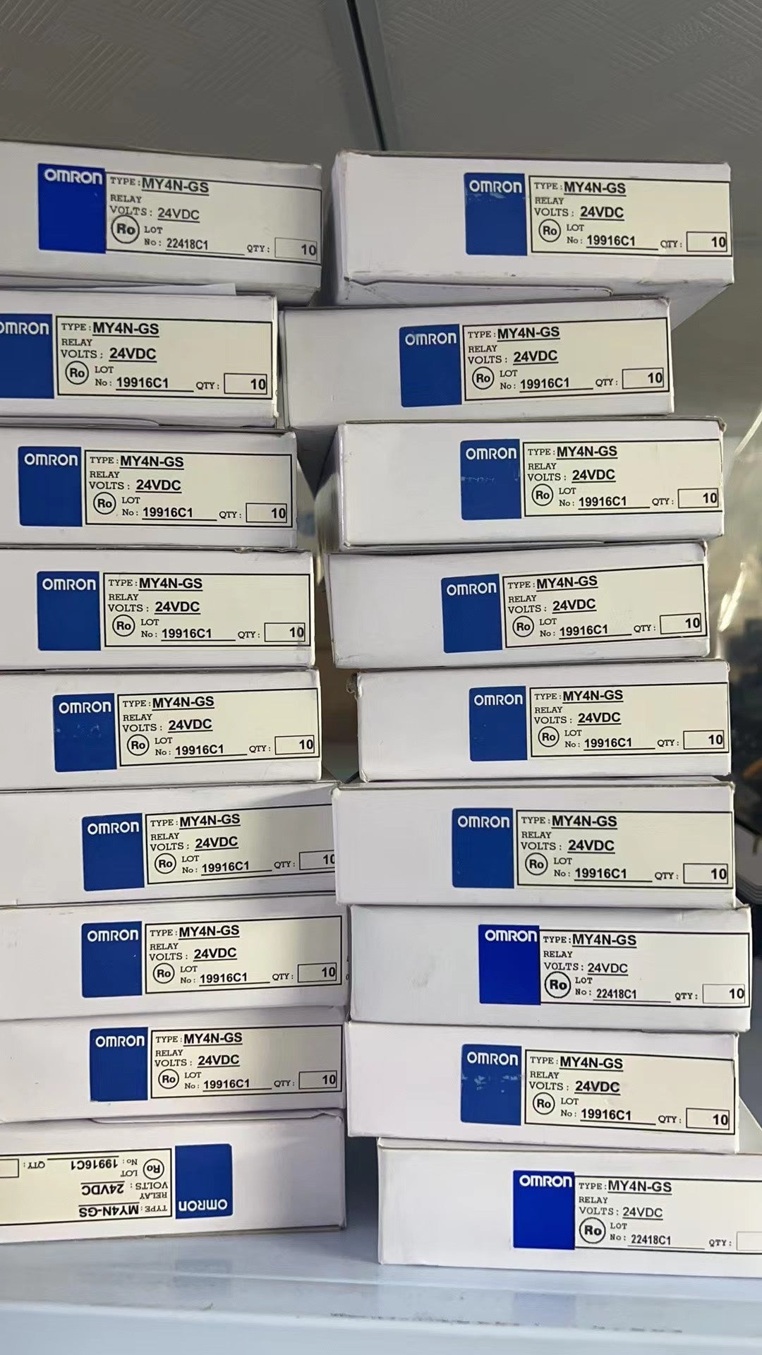 1pc new in box freeshipping OMRON MY4N-GS