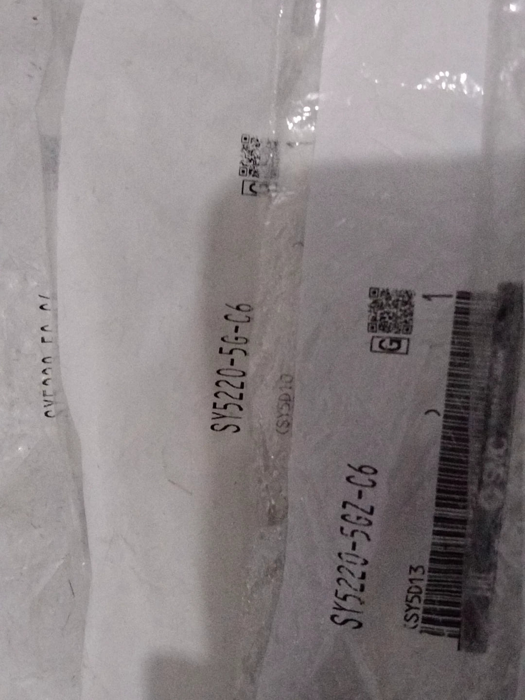 1pc new  SMC  SY5220-5GZ-C6