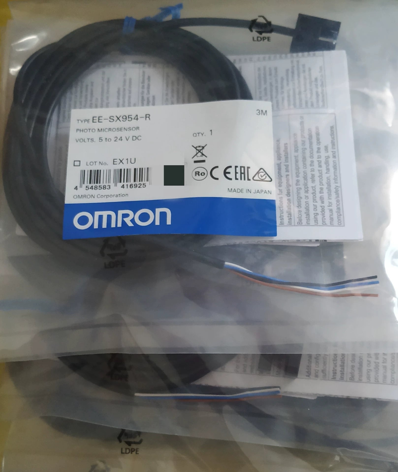 1pc New   Omron EE-SX951-R