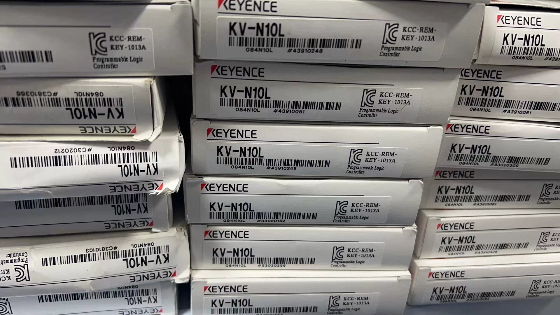 1pc new in box freeshipping KEYENCE KV-N10L